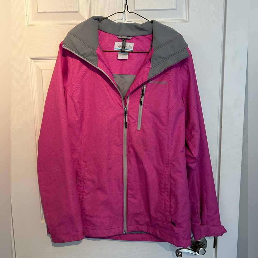 Columbia Spring/Fall Jackket - Picture 2 of 3